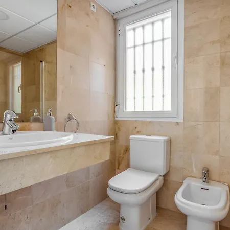 Marina Breeze By Solmaestranza Apartment *